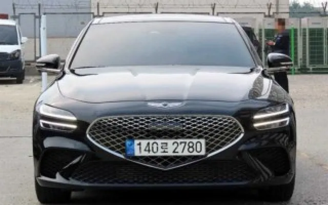 더뉴G70 중고차 더 뉴 G70 가솔린 2.0T 2WD 매물 사진 18 - 2023/03 14,057km