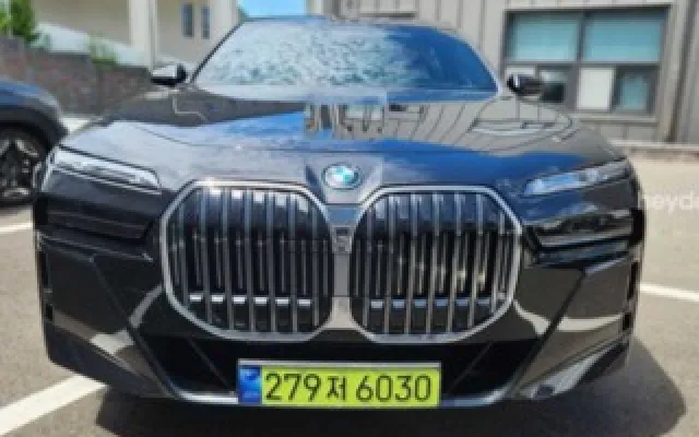 더뉴G70 중고차 7시리즈 (G70) 750e xDrive M 스포츠 매물 사진 19 - 2023/06 67,466km